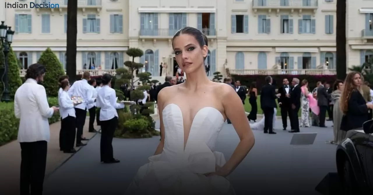 Barbara Palvin Dylan Sprouse 2025 Love Life Career Update