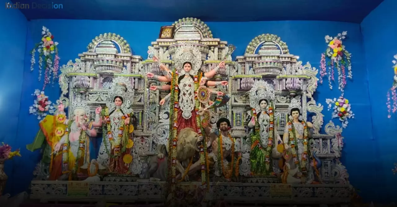 Durga Ashtami 2025: Puja Vidhi, Wishes, and Kanya Pujan Guide