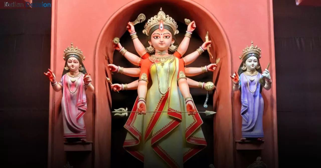 Durga Puja 2025 Dates: Mahalaya to Vijayadashami, Tithi Timings & State-Wise Holidays